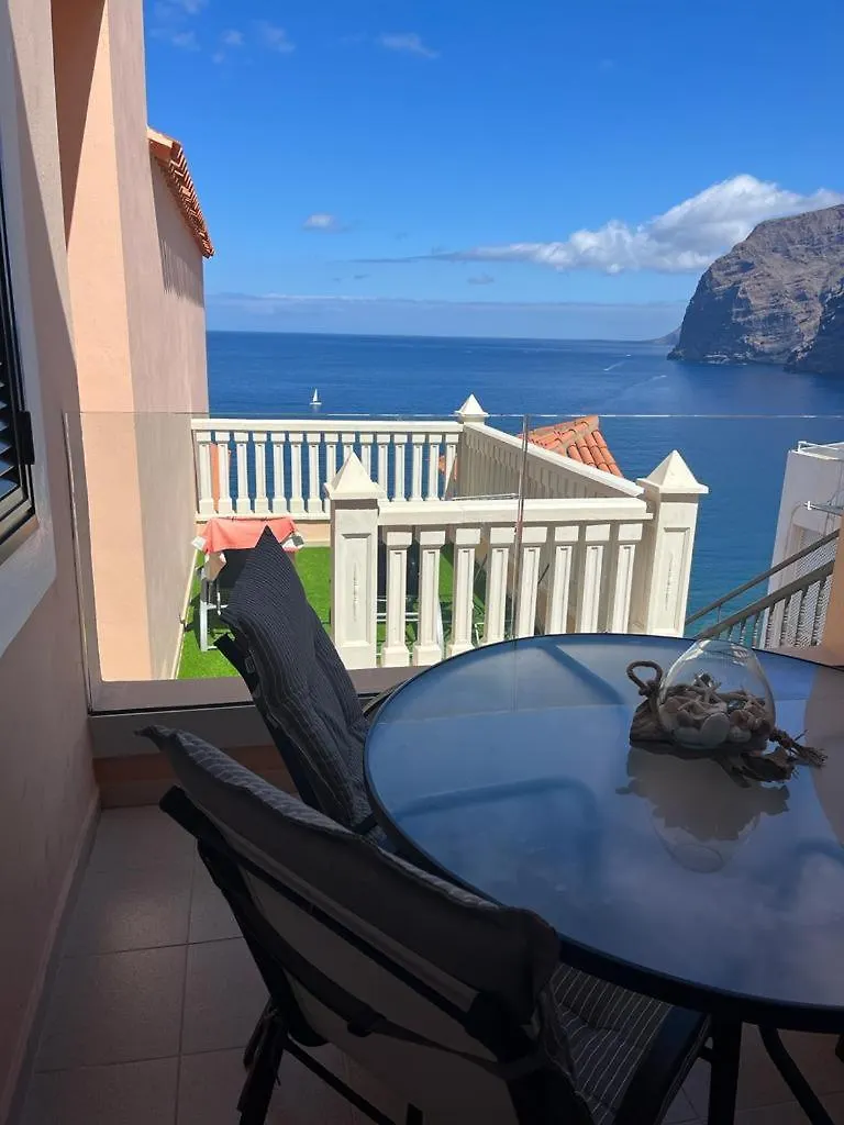 Acantilados De Los Gigantes, Islas Canarias, Espana Acantilado de los Gigantes 0*,